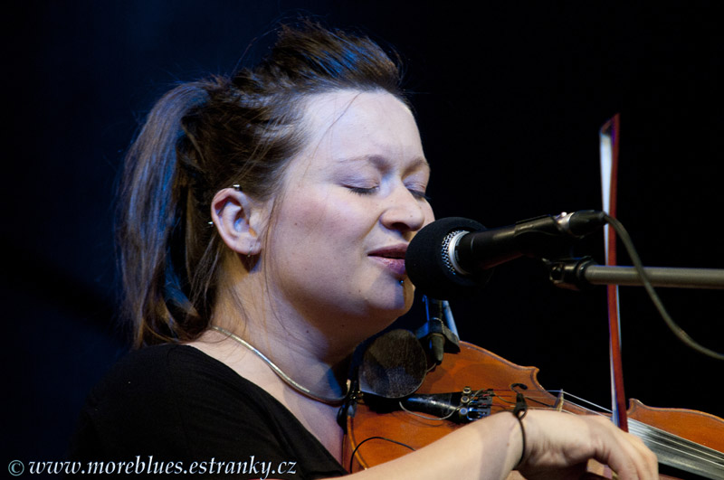 ELIZA CARTHY & AIDAN CURRAN_01.jpg