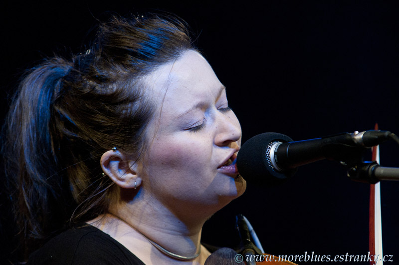 ELIZA CARTHY & AIDAN CURRAN_03.jpg