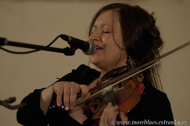 ELIZA CARTHY & AIDAN CURRAN_04.jpg