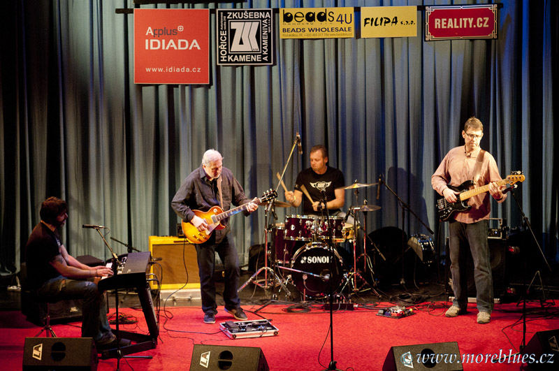 LUBOŠ ANDRŠT BLUES BAND_15