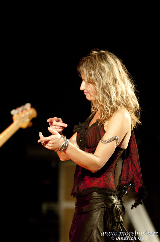 Ana Popovic_46