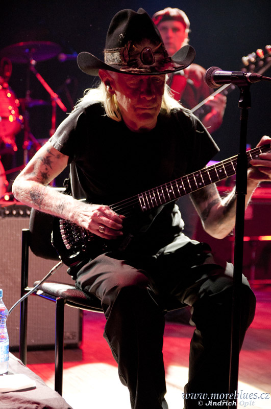 Johnny Winter_09