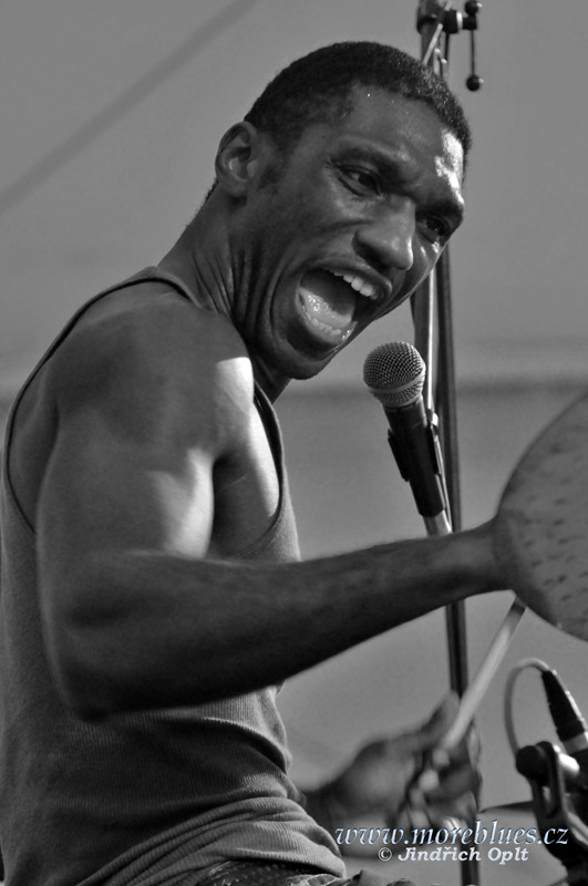 Cedric Burnside Project_23