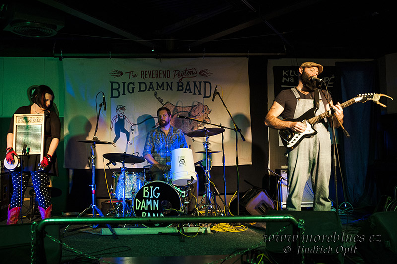 REVEREND PEYTON BIG DAMN BAND_07