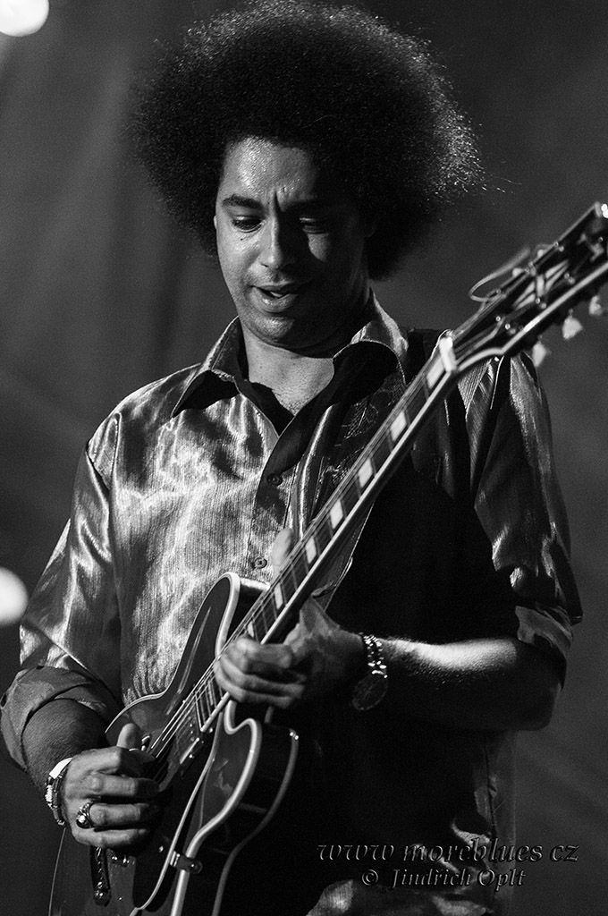 SELWYN BIRCHWOOD_16