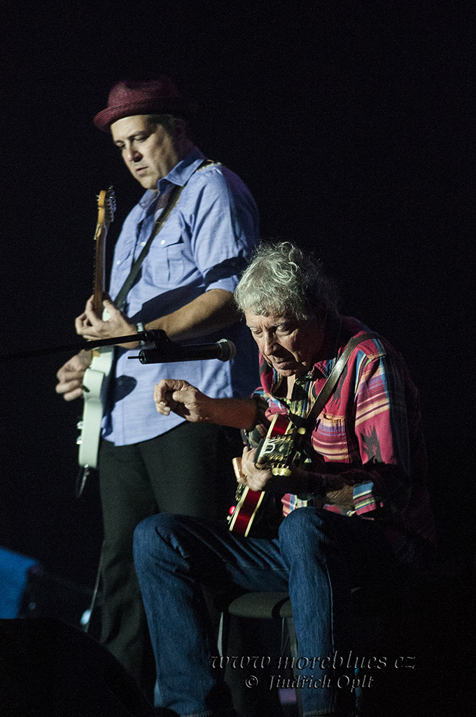 ELVIN BISHOP_093