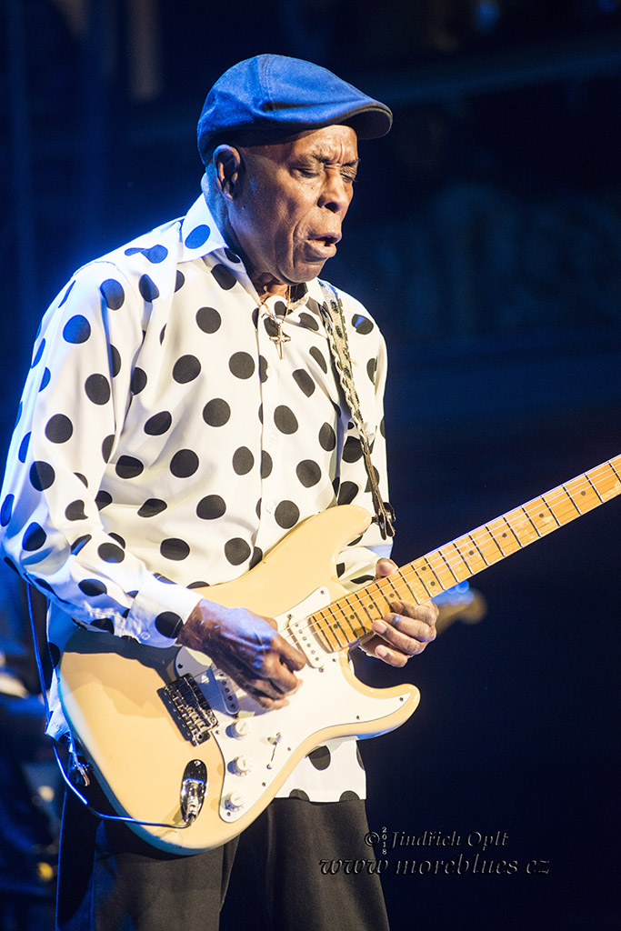 BUDDY GUY_17