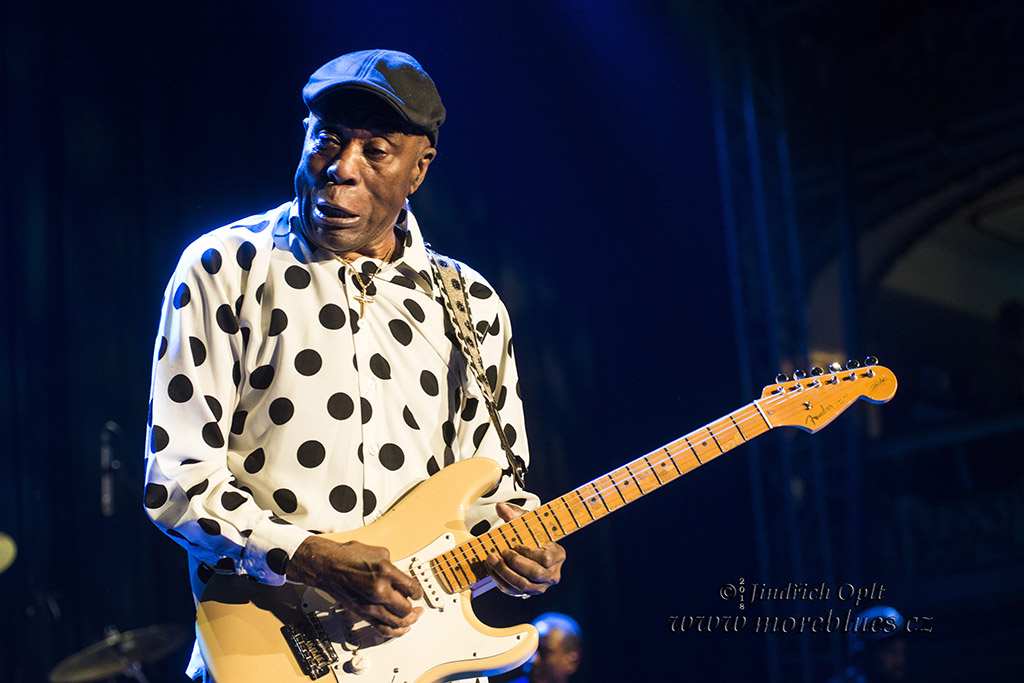 BUDDY GUY_35