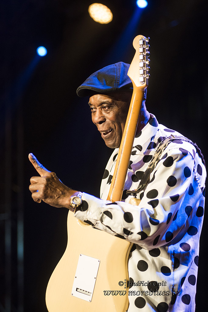 BUDDY GUY_67