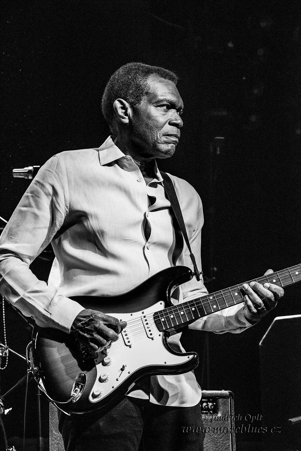 ROBERT CRAY_02