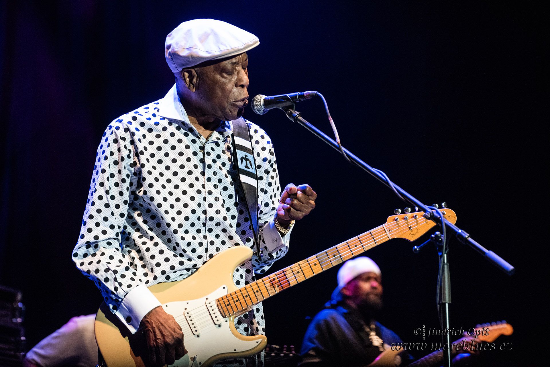 BUDDY GUY_016