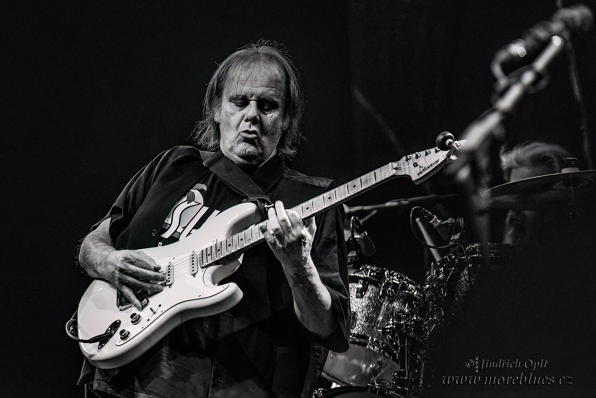 WALTER TROUT_056