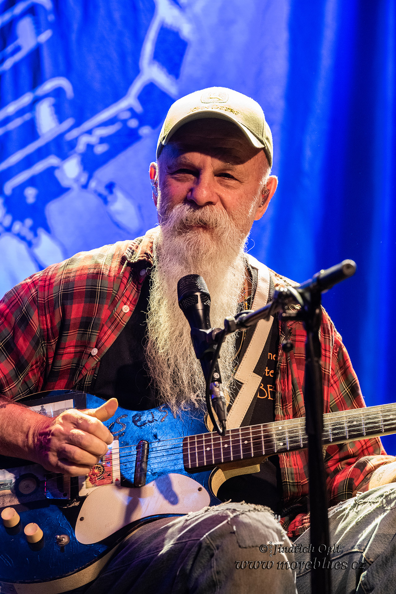 SEASICK STEVE_007