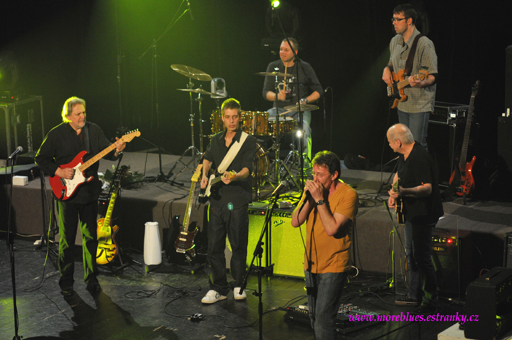 LUBOŠ ANDRŠT BLUES BAND_51.jpg